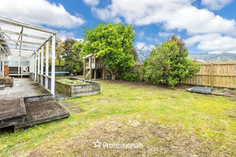 Photo of property in 8 Maher Street, Elderslea, Upper Hutt, 5018