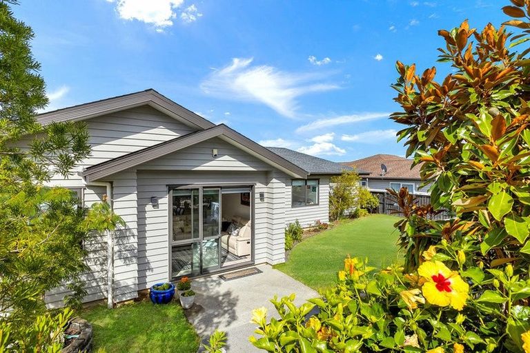 Photo of property in 69 Harvest Avenue, Orewa, 0931