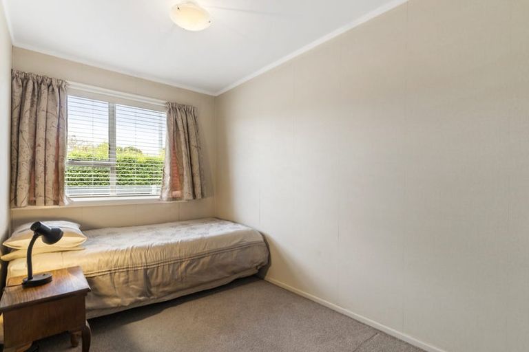 Photo of property in 1/103 Pigeon Mountain Road, Half Moon Bay, Auckland, 2012