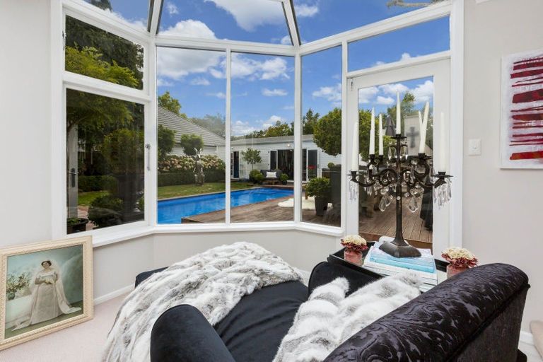 Photo of property in 385 Fergusson Drive, Heretaunga, Upper Hutt, 5018