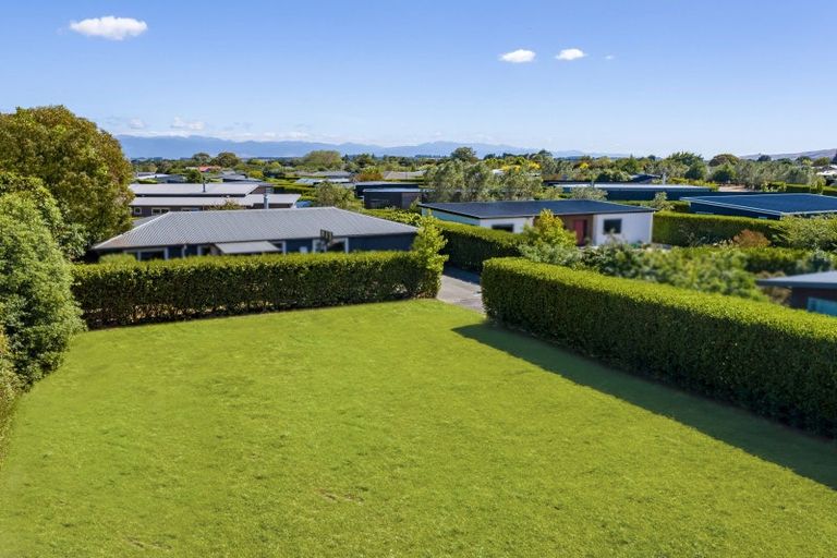 Photo of property in 38 Burgundy Drive, Martinborough, 5711