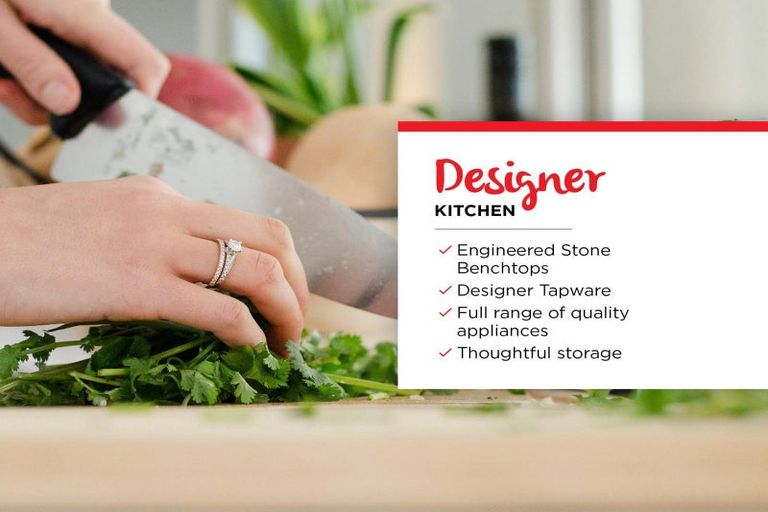 Photo of property in 2 Leeward Terrace, Port Whangarei, 0110