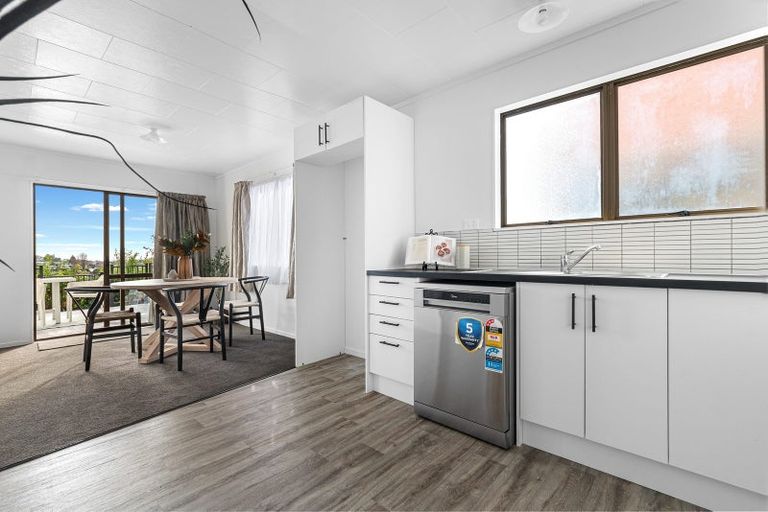 Photo of property in 9a Seymour Place, Bellevue, Tauranga, 3110