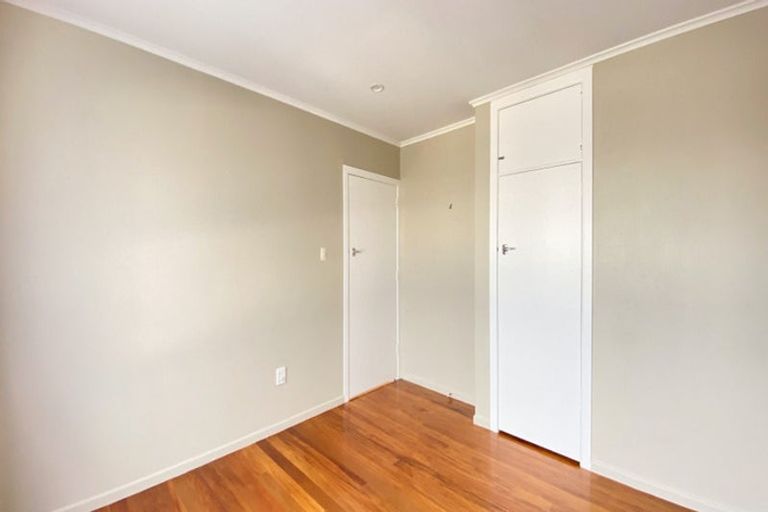 Photo of property in 2/60 Church Street, Northcote Point, Auckland, 0627