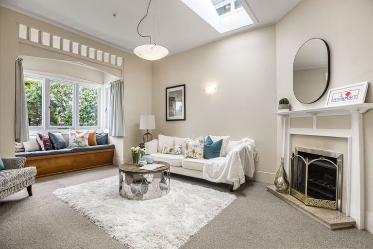 Photo of property in 20 Buchanan Street, Devonport, Auckland, 0624