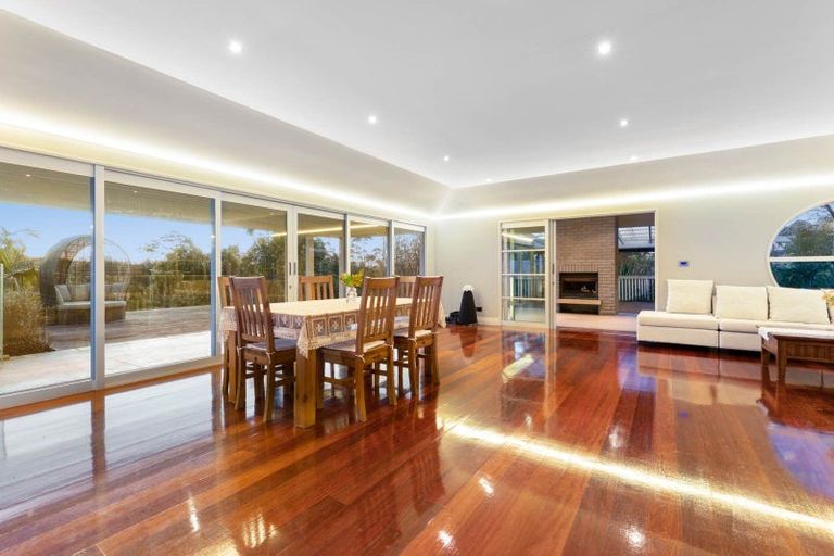 Photo of property in 102 Kennedy Road, Dairy Flat, Albany, 0792