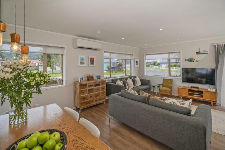 Photo of property in 73 Catherine Crescent, Whitianga, 3510