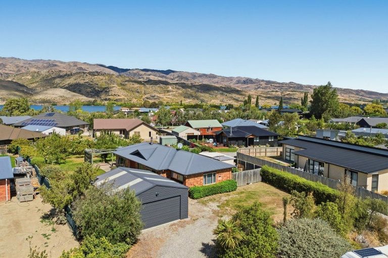 Photo of property in 10 Missy Crescent, Mount Pisa, Cromwell, 9383