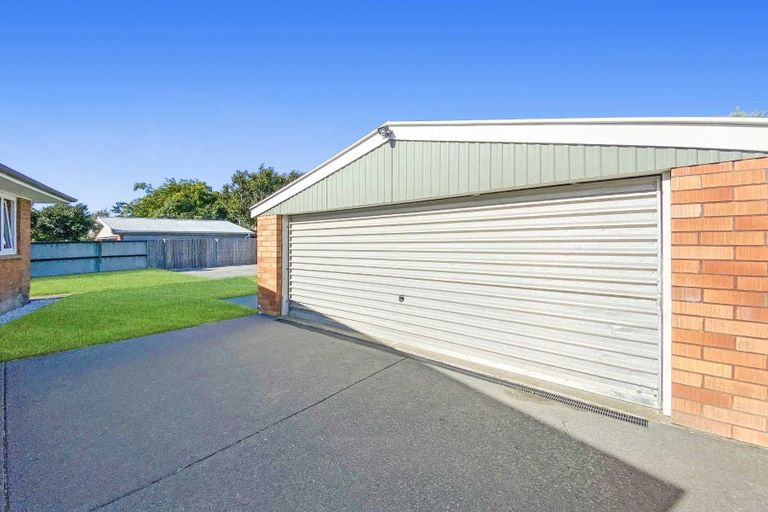 Photo of property in 8 Pelorus Place, Harewood, Christchurch, 8051