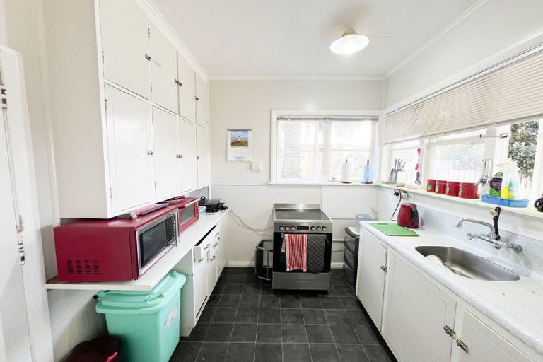 Photo of property in 280 High Street, Dannevirke, 4930