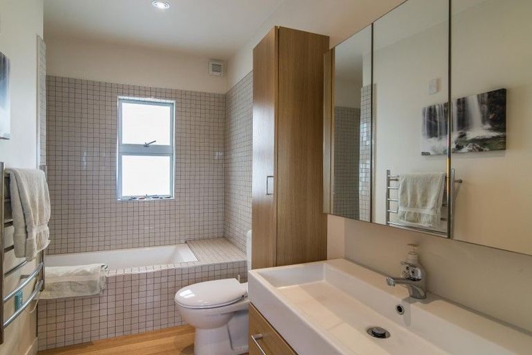 Photo of property in 158a Onepu Road, Lyall Bay, Wellington, 6022