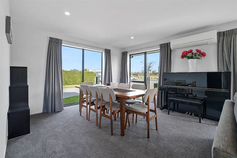Photo of property in 10 Doppler Place, Wigram, Christchurch, 8042