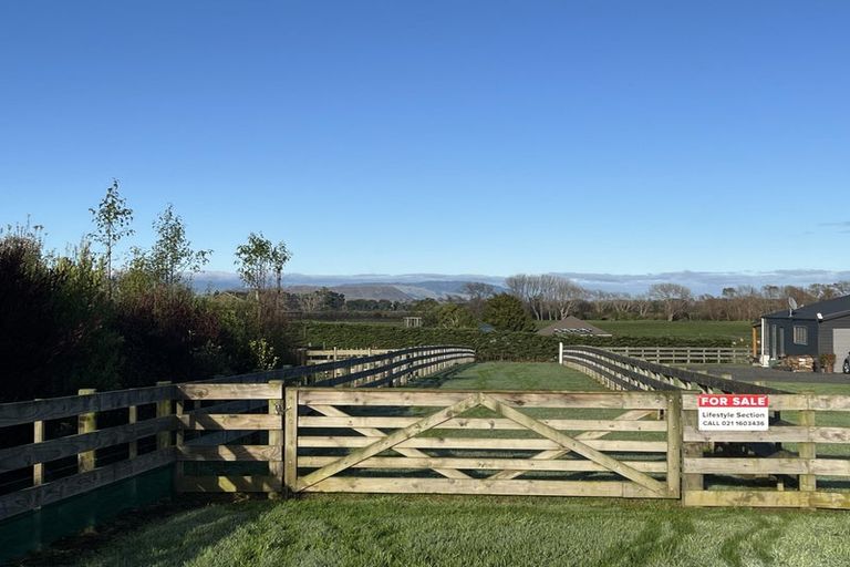 Photo of property in 111a Muhunoa Road West, Ohau, 5570