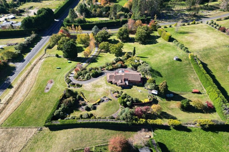 Photo of property in 8 Mark Wynd, Maunganamu, Taupo, 3379