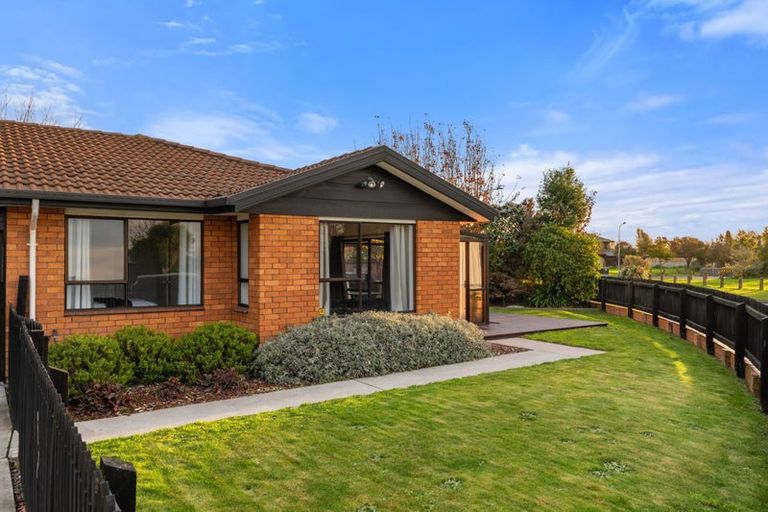Photo of property in 1/49 Cowes Street, Avondale, Christchurch, 8061