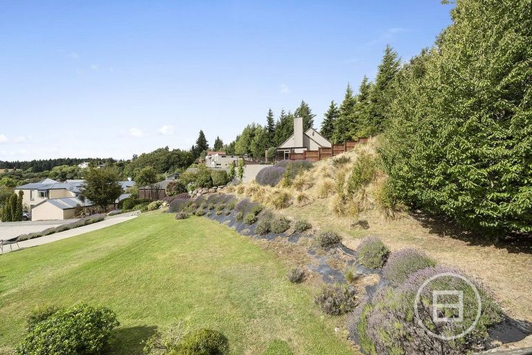 Photo of property in 16 Tenby Street, Wanaka, 9305