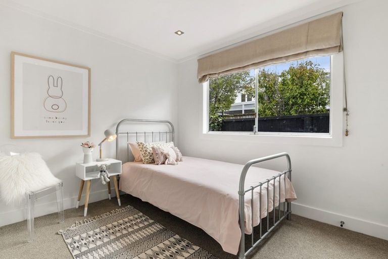 Photo of property in 1/9 Evan Street, Belmont, Auckland, 0622