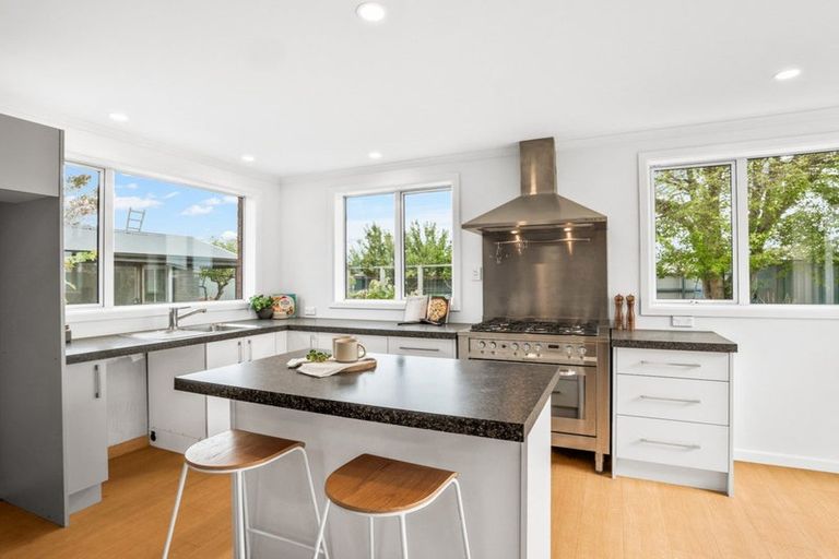 Photo of property in 23 Lake Terrace Road, Burwood, Christchurch, 8061