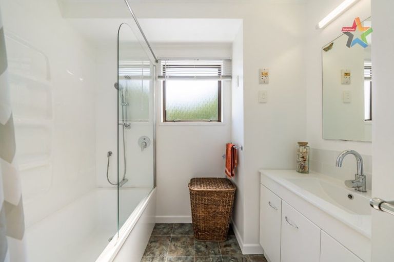 Photo of property in 3 Fraser Street, Wainuiomata, Lower Hutt, 5014