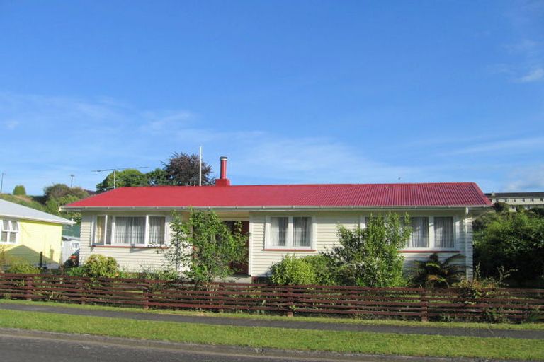 Photo of property in 23 Bullians Avenue, Taumarunui, 3920