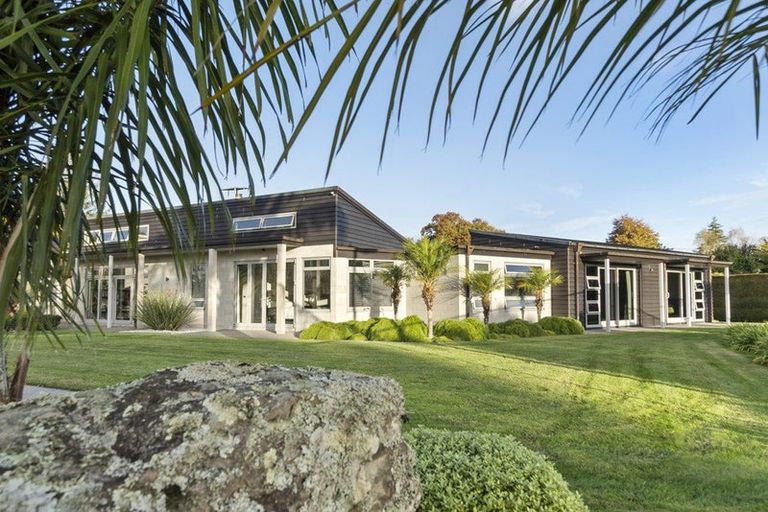 Photo of property in 3 Dalbeth Place, Matangi, Hamilton, 3284