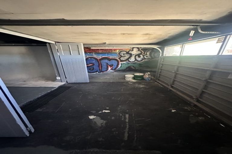 Photo of property in 217 Marine Parade, Seatoun, Wellington, 6022