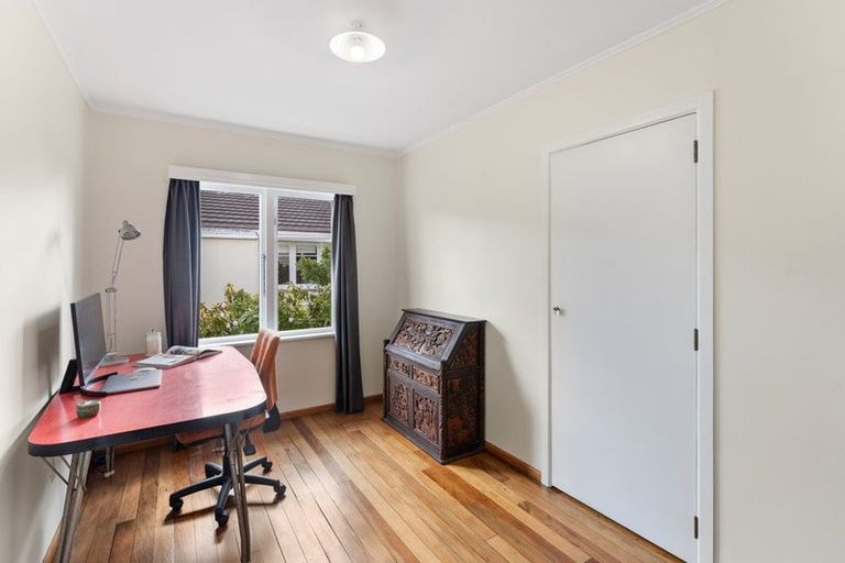 Photo of property in 15 Riwai Street, Paraparaumu, 5032