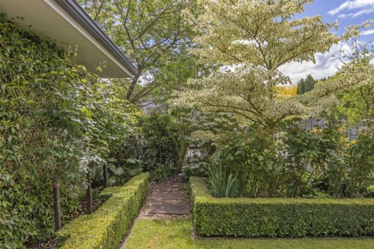 Photo of property in 1 Le Cascina Lane, Riccarton, Christchurch, 8011