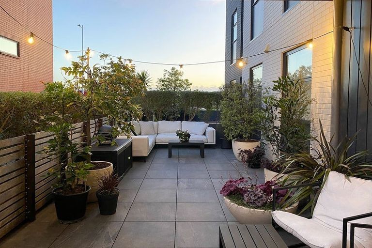 Photo of property in 1/2g Onekiritea Road, Hobsonville, Auckland, 0616