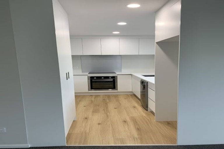 Photo of property in 44 Fordyce Avenue, Sunnyhills, Auckland, 2010