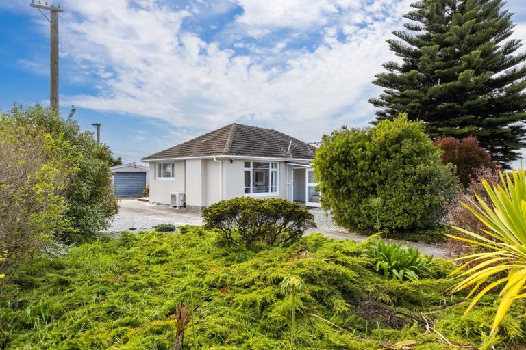 Photo of property in 413 Breezes Road, Aranui, Christchurch, 8061