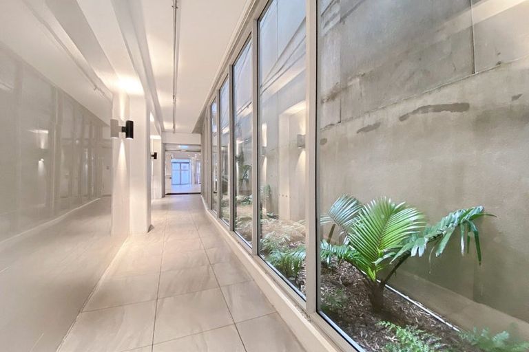 Photo of property in Soho Apartments, 409/74 Taranaki Street, Te Aro, Wellington, 6011