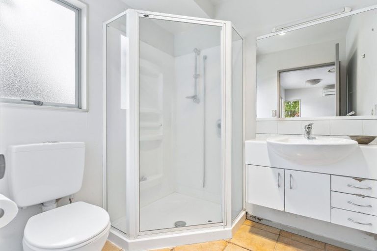 Photo of property in 90a Atkinson Road, Titirangi, Auckland, 0604