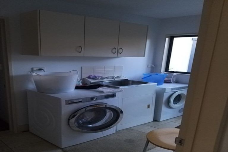 Photo of property in 63 Quedley Court, Eastern Beach, Auckland, 2012