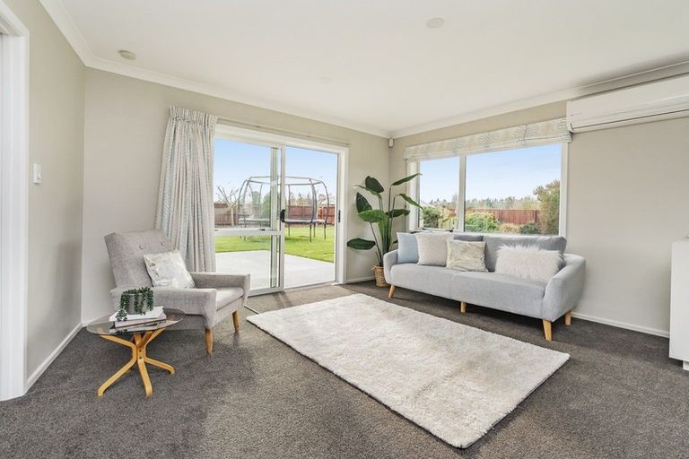 Photo of property in 60 Jacks Drive, West Melton, 7618