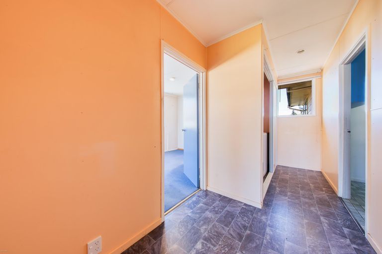 Photo of property in 11 Rata Road, Twizel, 7901