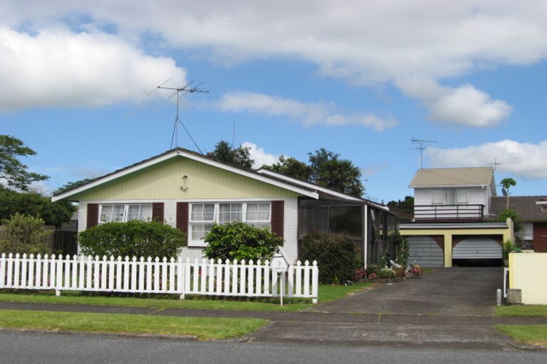 Photo of property in 3 Cooper Street, Pukekohe, 2120