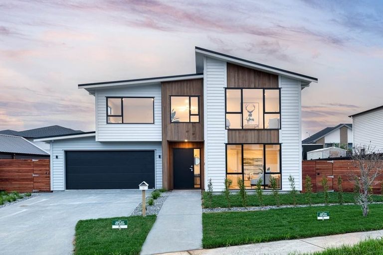 Photo of property in 11 Jack Hawken Lane, Silverdale, 0932