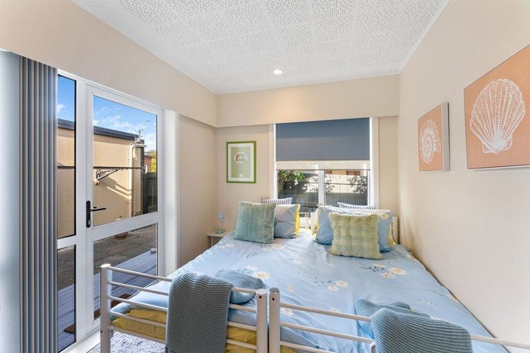 Photo of property in 33 Wharemauku Road, Raumati Beach, Paraparaumu, 5032