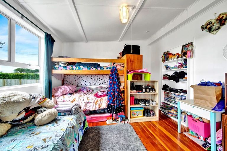 Photo of property in 95 Clifford Road, Eltham, 4322