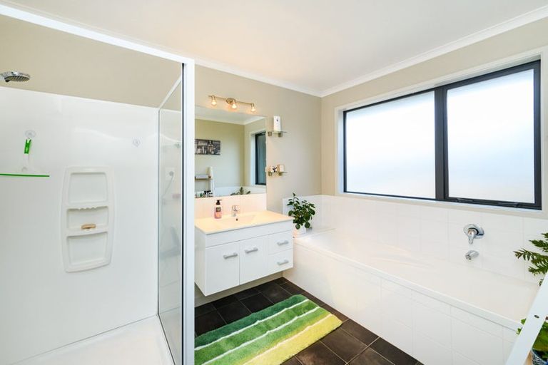 Photo of property in 21 Millbrook Place, Ashhurst, 4810