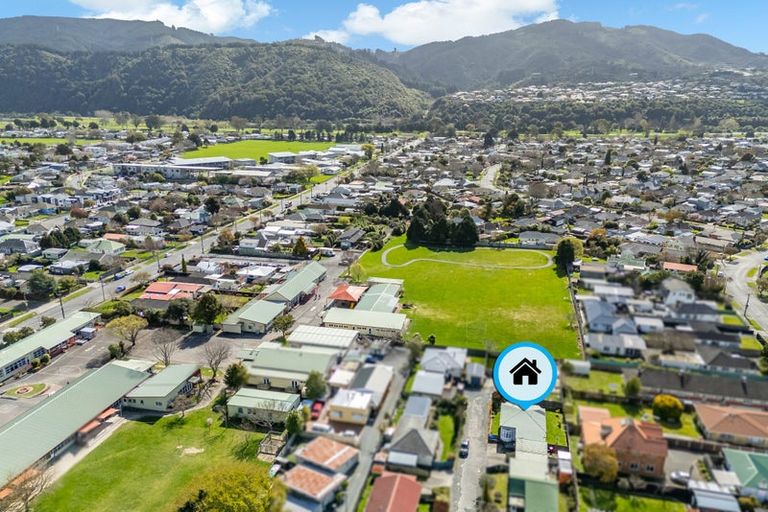 Photo of property in 579f Fergusson Drive, Trentham, Upper Hutt, 5018