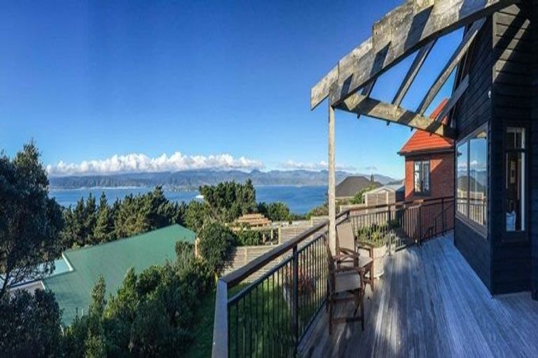 Photo of property in 104 Homebush Road, Khandallah, Wellington, 6035