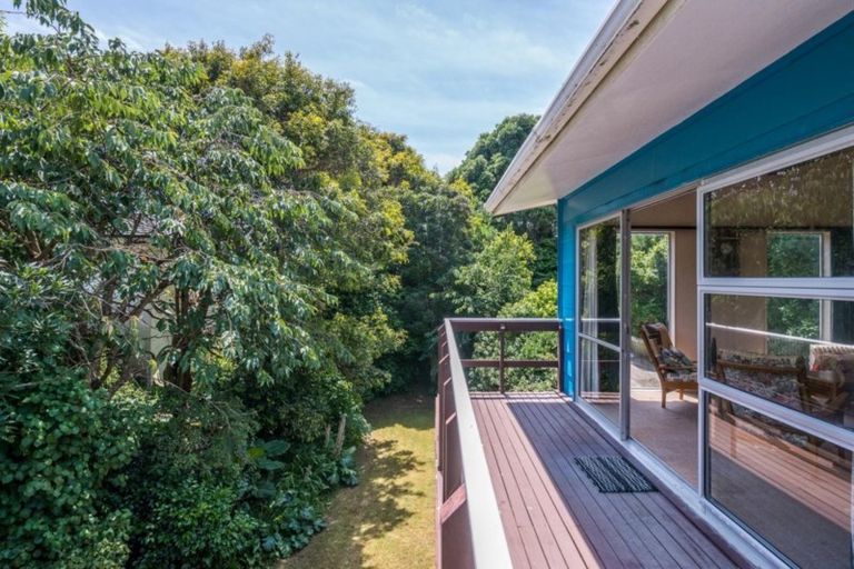 Photo of property in 30 Ocean Road, Paekakariki, 5034