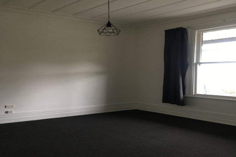 Photo of property in 17 King Edward Street, Kensington, Dunedin, 9012