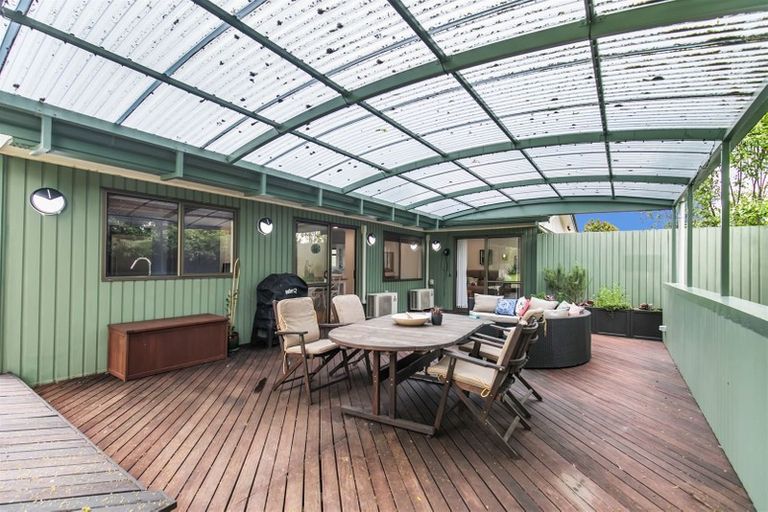 Photo of property in 4 Janome Place, Bucklands Beach, Auckland, 2014