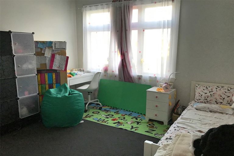 Photo of property in 22 Storey Avenue, Forest Lake, Hamilton, 3200