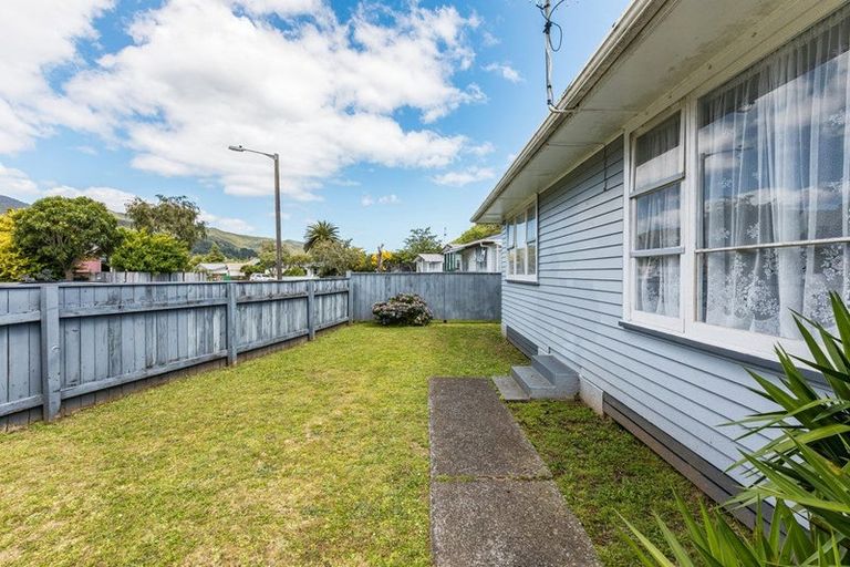 Photo of property in 51 Parenga Street, Wainuiomata, Lower Hutt, 5014