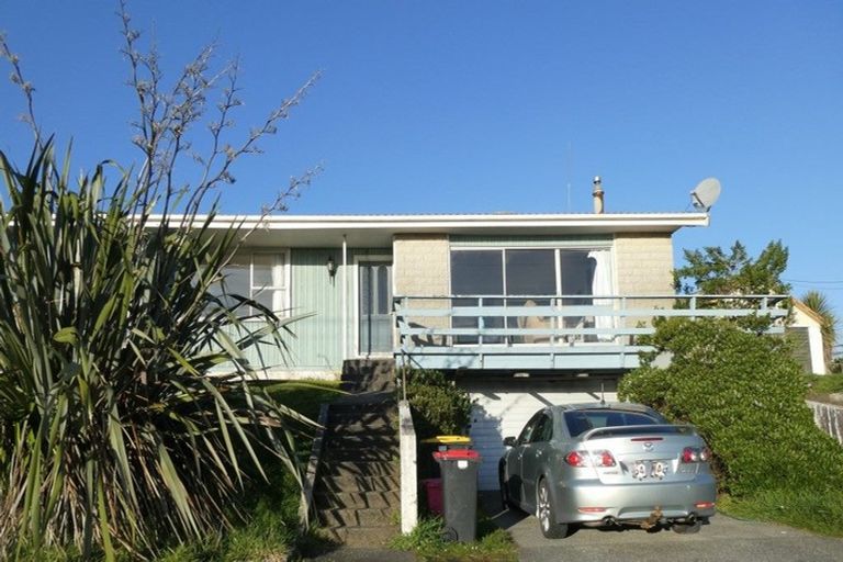 Photo of property in 325 Main South Road, Paroa, Greymouth, 7805