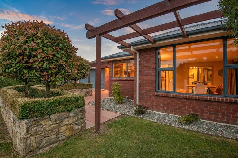 Photo of property in 16 Fenty Place, Mosgiel, 9024